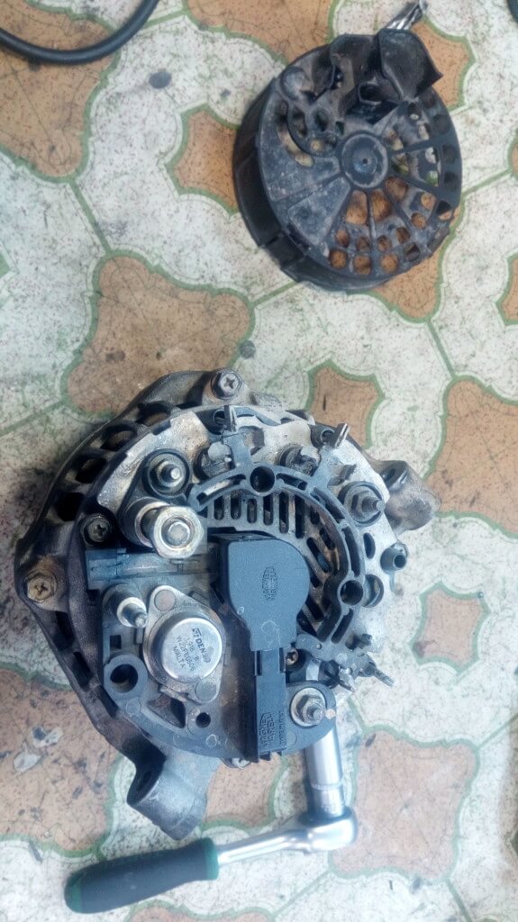 IMG 20180124 180335 575x1024 - Fiat Doblo 2009 1,3 JTD Мерцающий свет и ремонт генератора